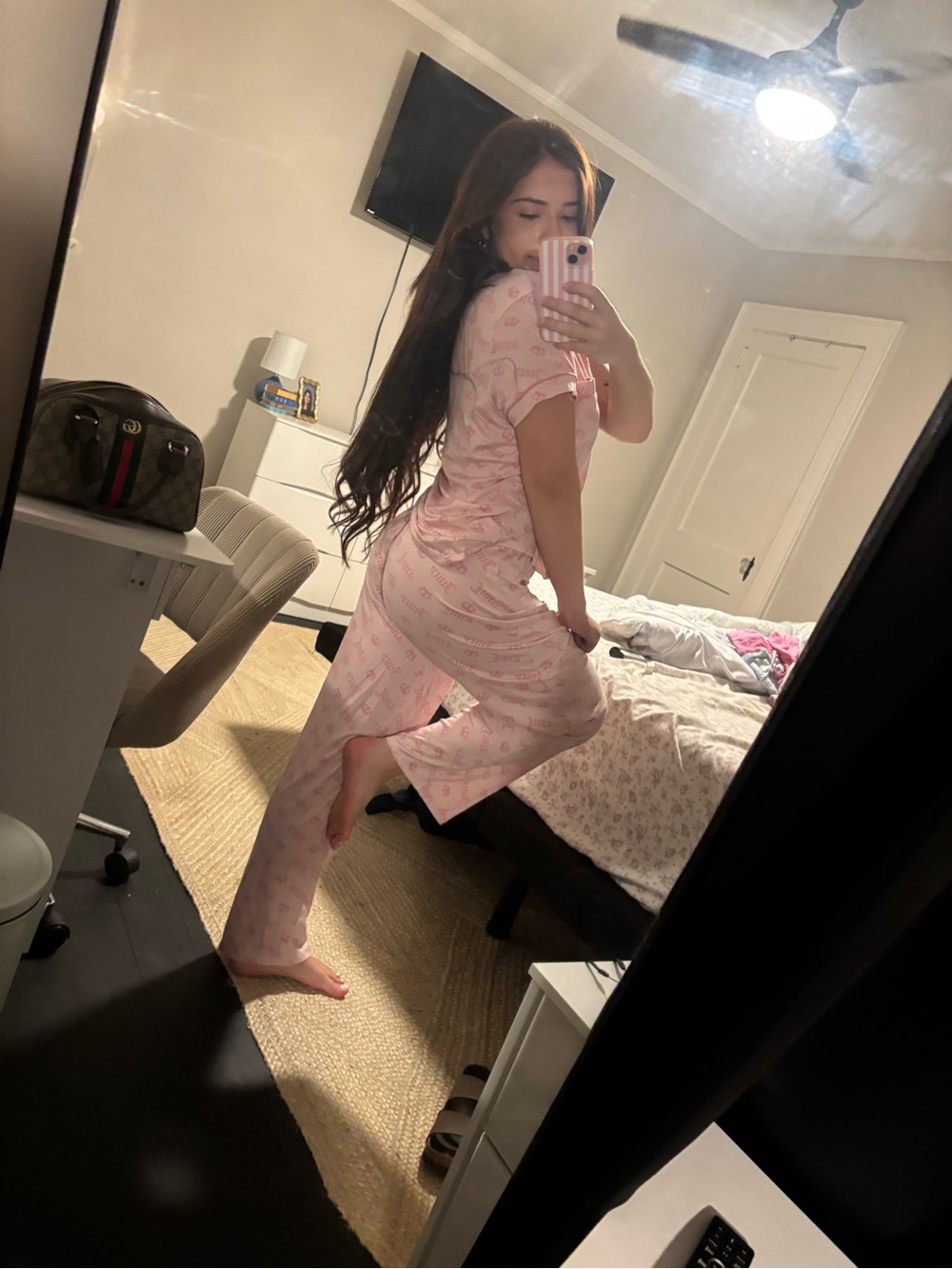 Juicy Couture Light Pink Logo-Print Two-Piece Pajama Set